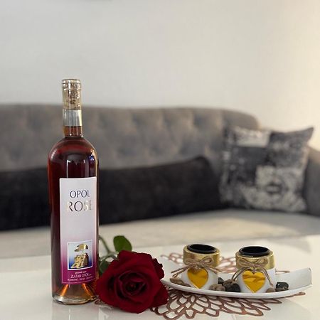 포드고리차 Stannadanviolet 아파트 외부 사진